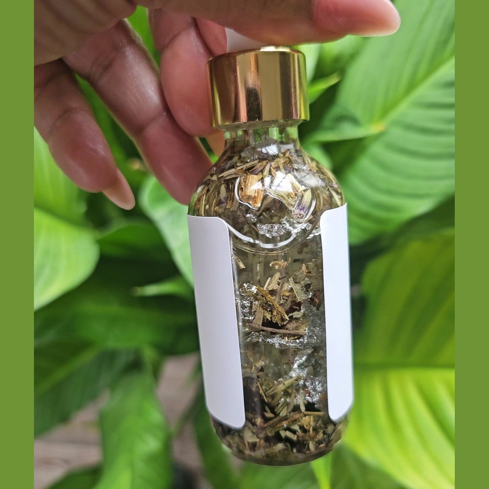 Rich Bitch Conjure's Cleansing Oil  | Angelica