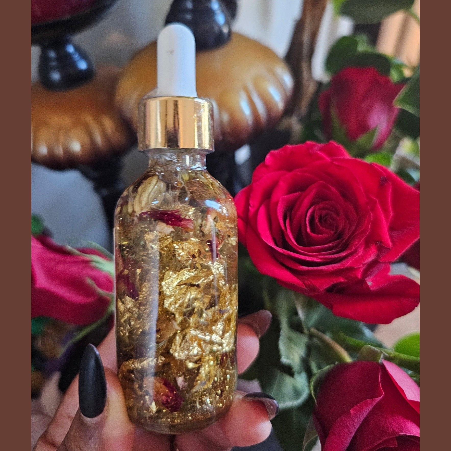 Lucky Rich Girl Hoodoo Conjure Oil | Wealth, Beauty, Glamour & Good Fortune Conjure Oil | Limited Edition