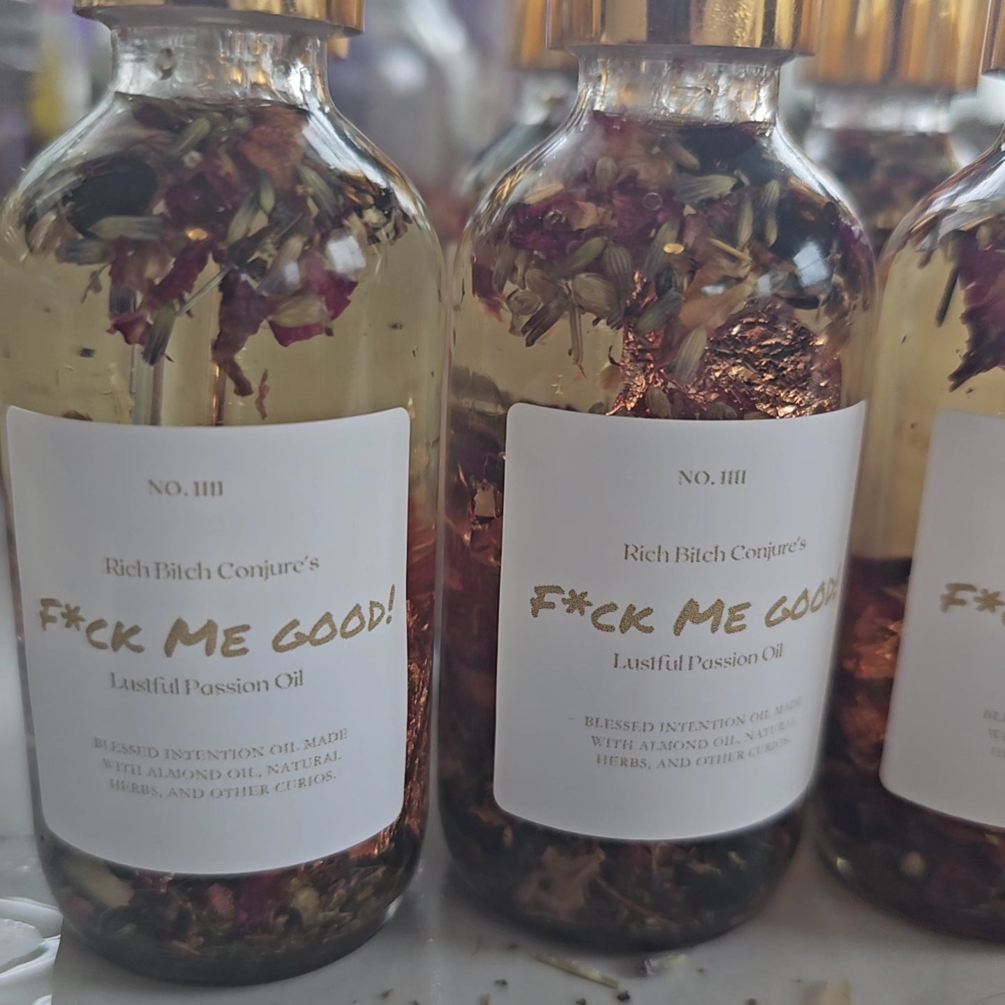 FMG Hoodoo Conjure Oil | Lust and Passion Oil | Intimate Attraction Ritual Oil | Magnetism and Desire Rootwork Oil | Spiritual Supply
