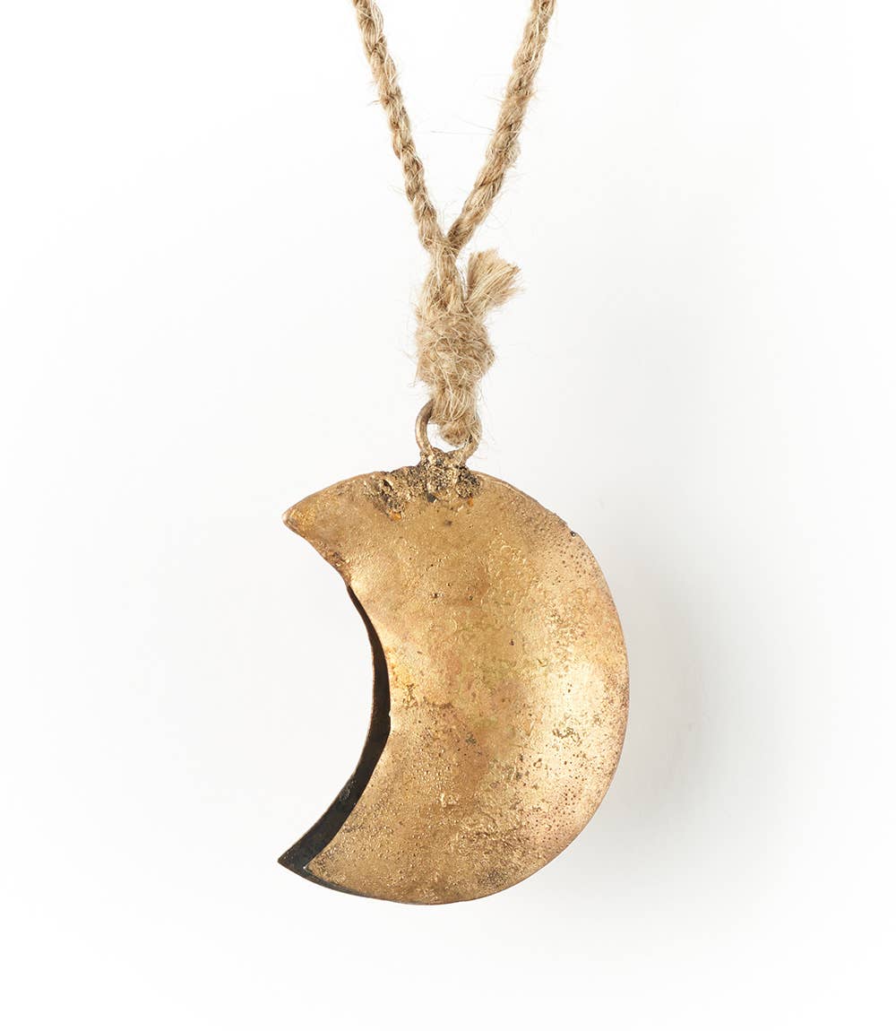 Indukala Crescent Moon Wind Chime - Rustic bell