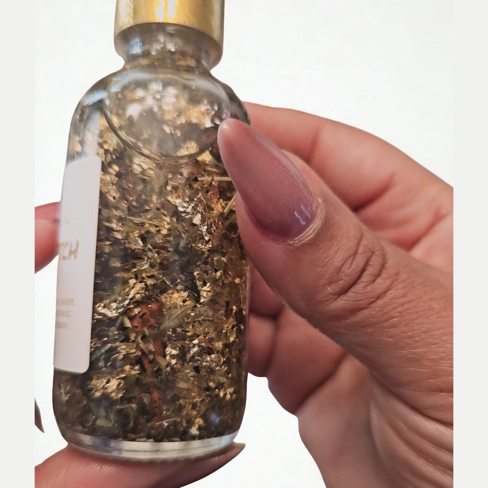 Rich Bitch Money Drawing Hoodoo Conjure Oil | Money Attraction Oil | Wealth Ritual Oil | Prosperity Rootwork Oil | Abundance Spiritual Supply