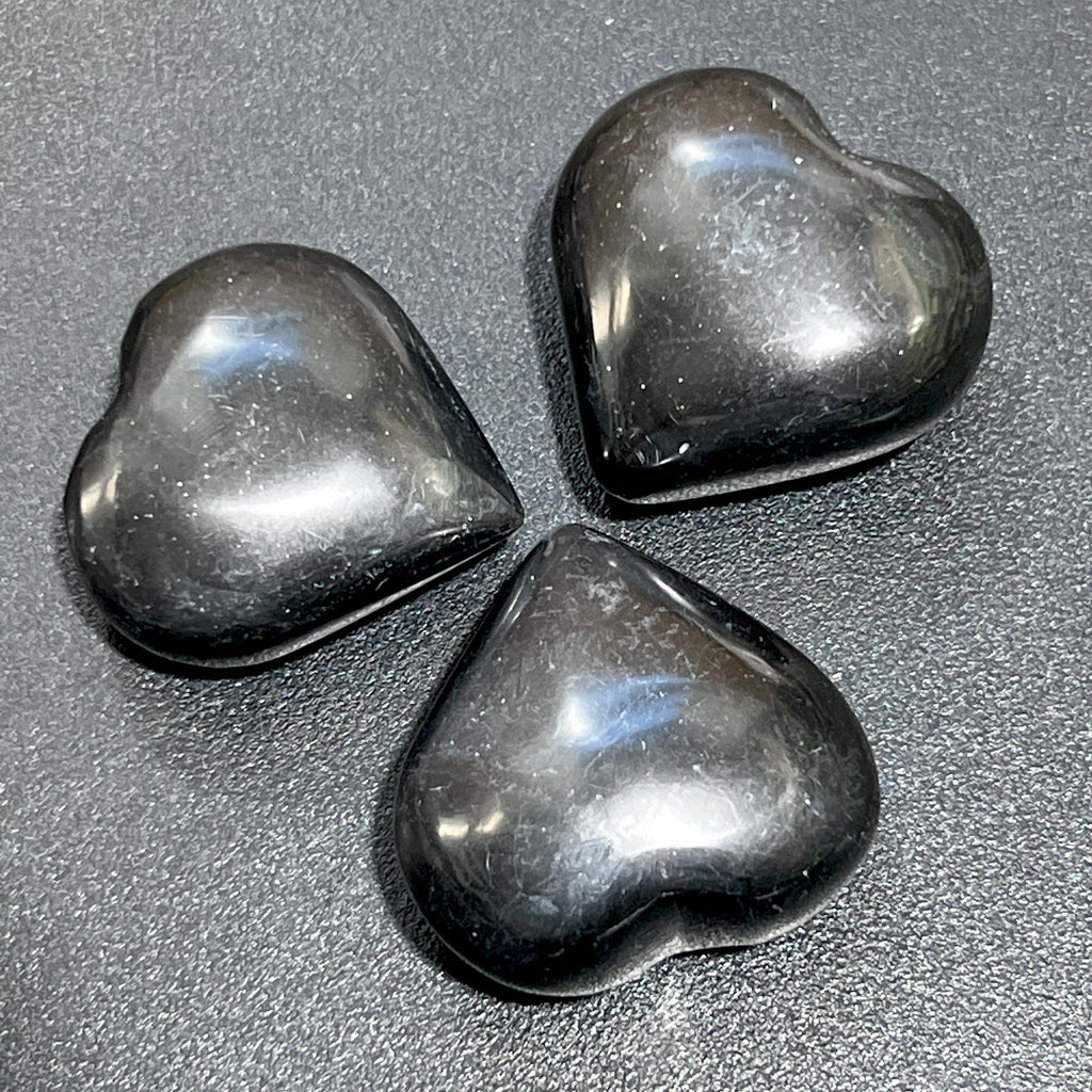 Black Onyx Puffy Heart Crystal Carving